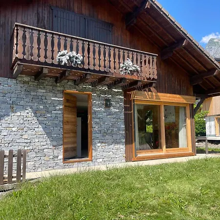 Renove Spacieux Pres Des Commerces, A 200m Du Village Et Du Lac, Navette Ski-bus Gratuite - Fr-1-624-118 Chalet *